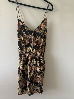 American Eagle Outfitters Black Tropical Leaf Print Romper